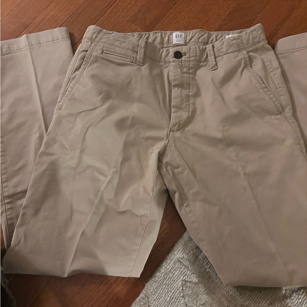 Gap Men’s Khakis